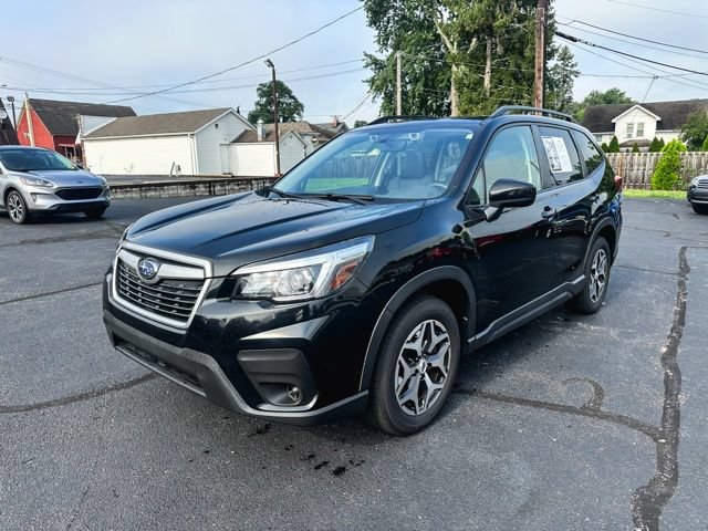 Used 2020 Subaru Forester Premium AWD/4WD image 3