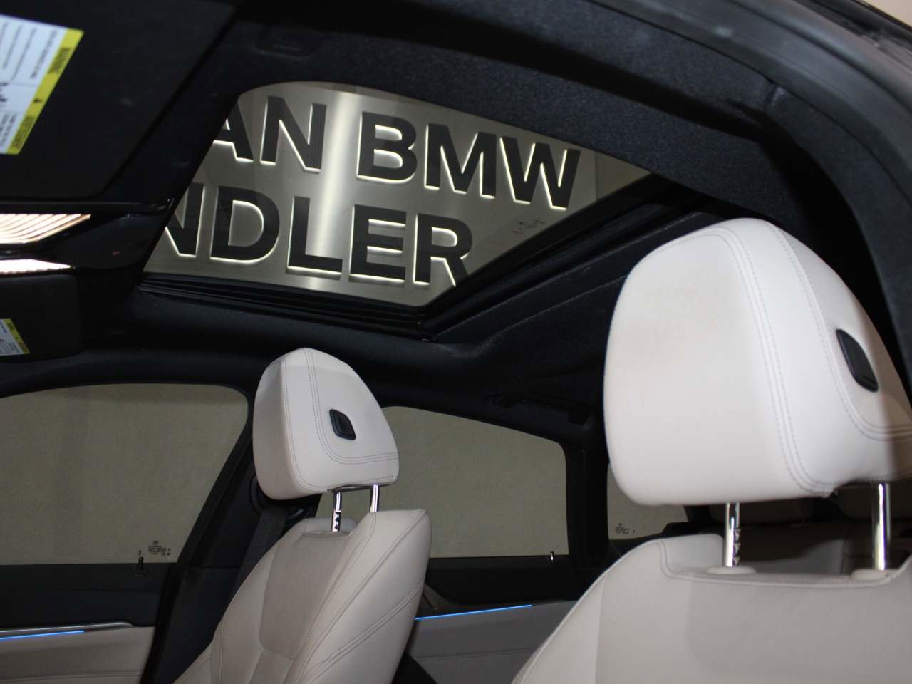 Used 2023 BMW i4 eDrive35 w/ Premium Package RWD image 16