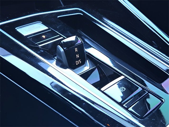 Used 2023 Volkswagen Golf R image 27