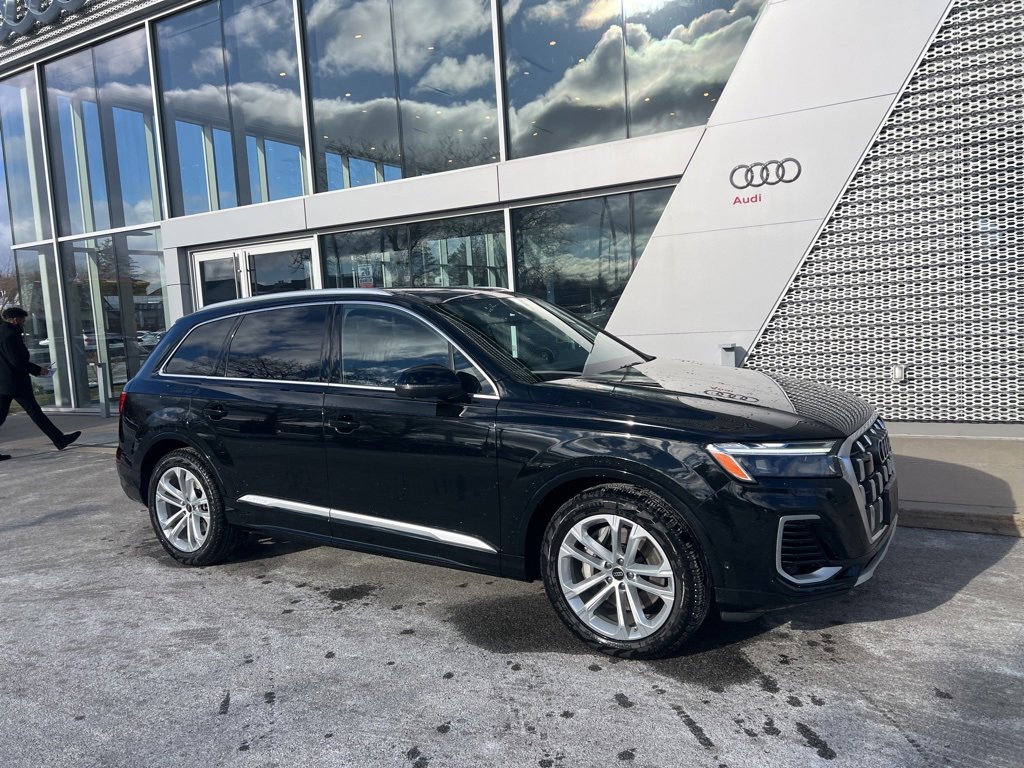 Used 2025 Audi Q7 3.0T Premium Plus w/ Premium Plus Package image 12