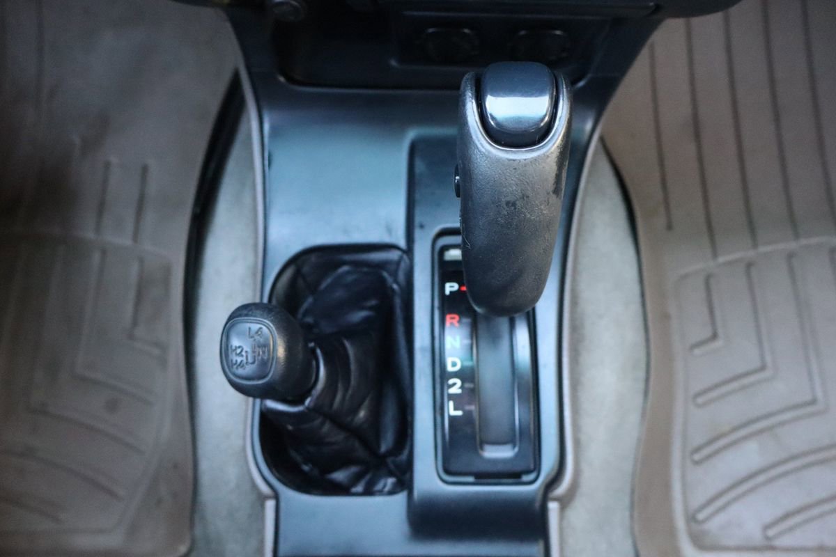 Used 2000 Toyota 4Runner SR5 w/ Upgrade Value Pkg 4 image 33