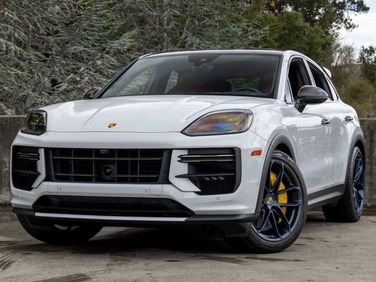 Certified 2024 Porsche Cayenne Turbo GT image 75