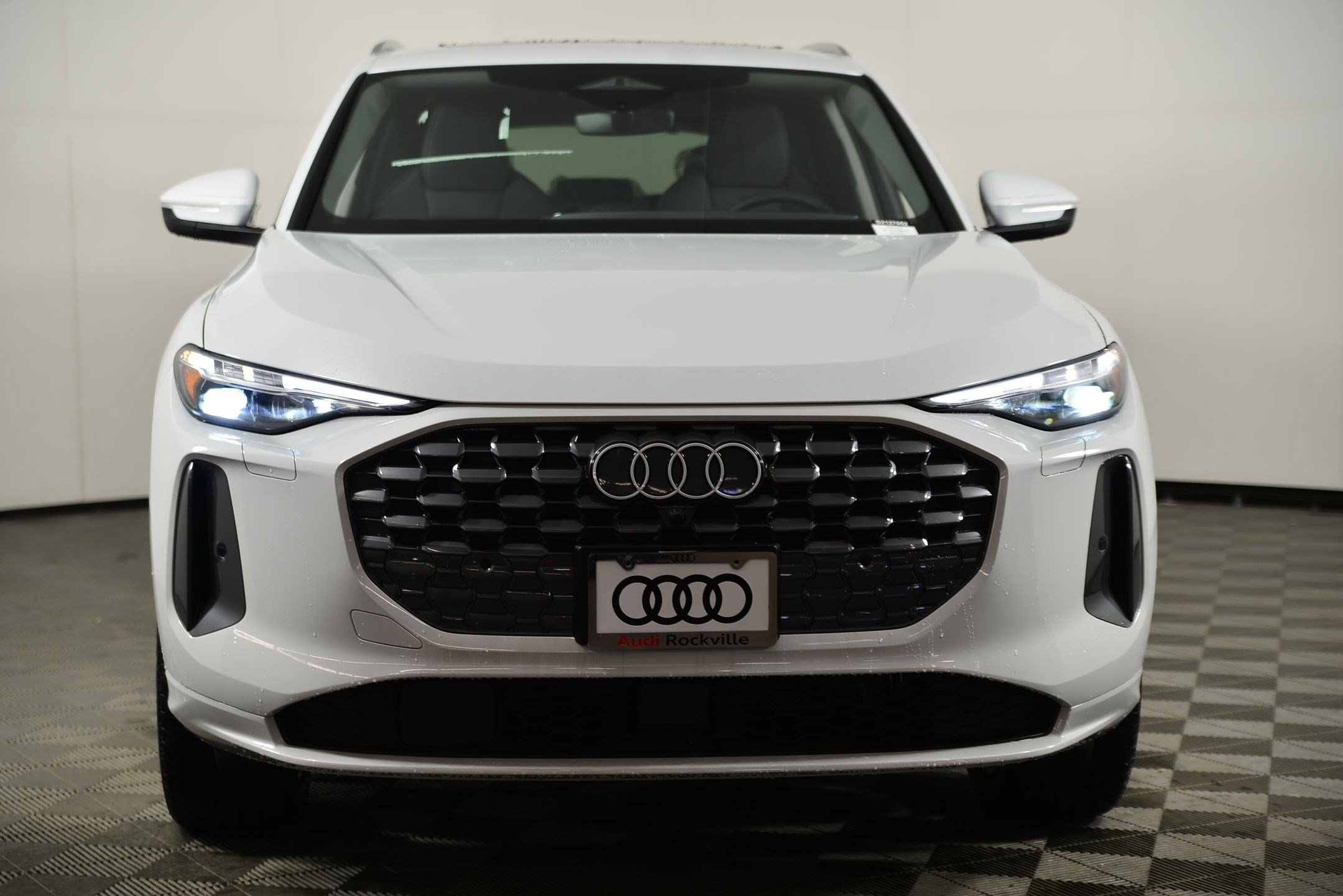 New 2025 Audi Q5 Premium AWD/4WD image 5