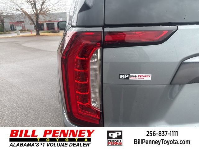 Used 2024 GMC Yukon XL AT4 w/ AT4 Premium Plus Package image 10