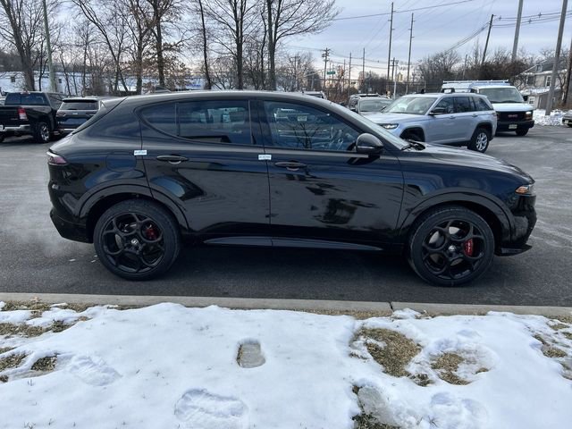 New 2026 Alfa Romeo Tonale w/ Quick Order Package 23H Volce image 9