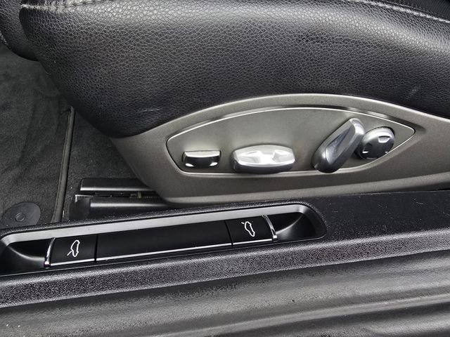 Used 2017 Porsche 718 Cayman Base image 23