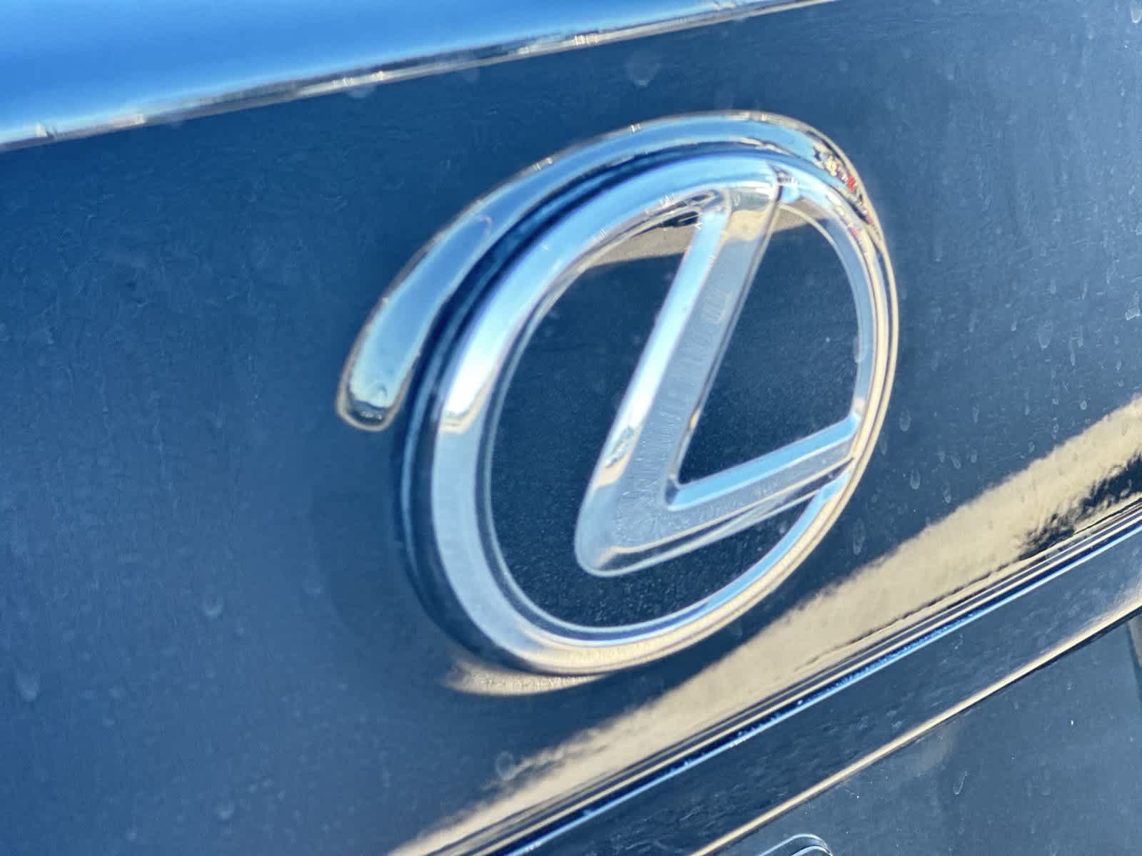 Used 2024 Lexus RC 300 RWD image 10