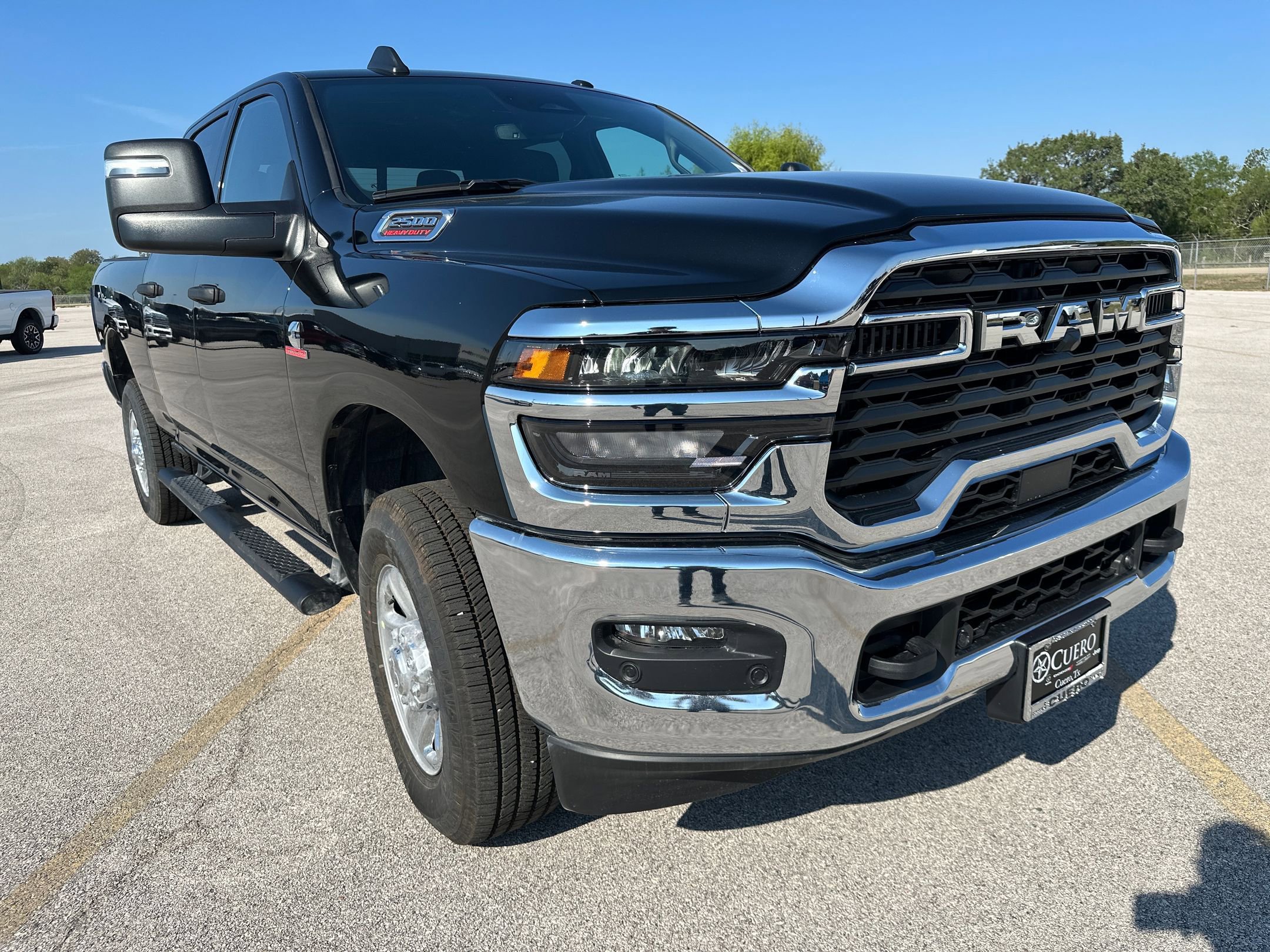 New 2026 RAM 2500 Tradesman AWD/4WD image 7
