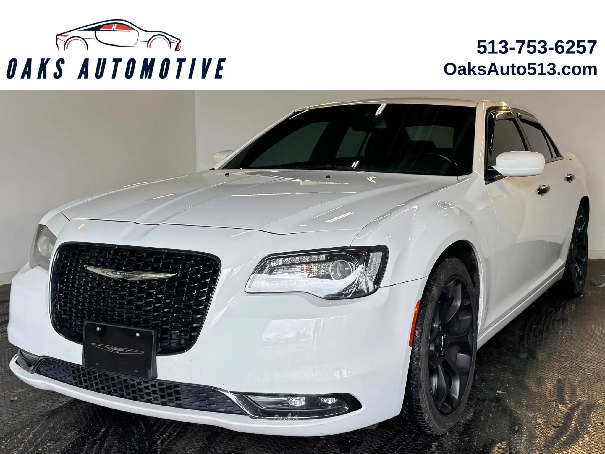 Used 2019 Chrysler 300 S RWD image 1