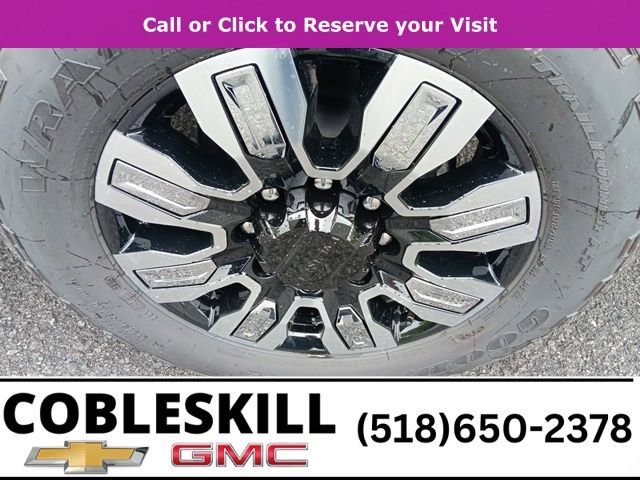 New 2025 GMC Sierra 2500 Denali w/ Denali Reserve Package image 9