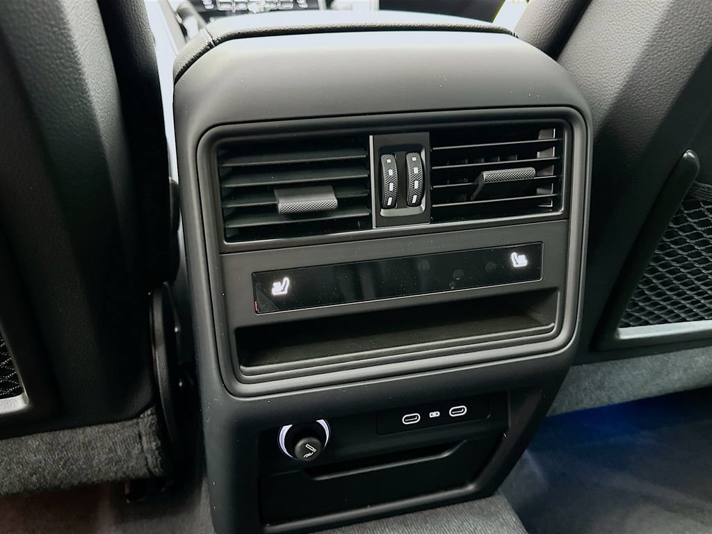 New 2026 Porsche Cayenne AWD/4WD image 48