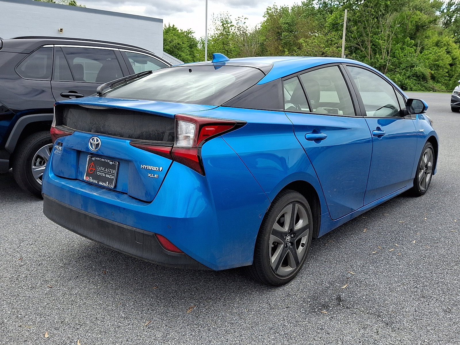 Certified 2021 Toyota Prius XLE FWD image 4