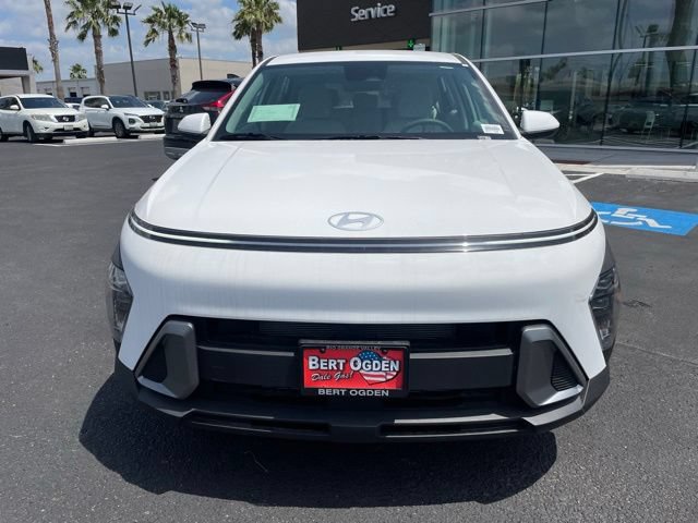 New 2026 Hyundai Kona SE FWD image 2
