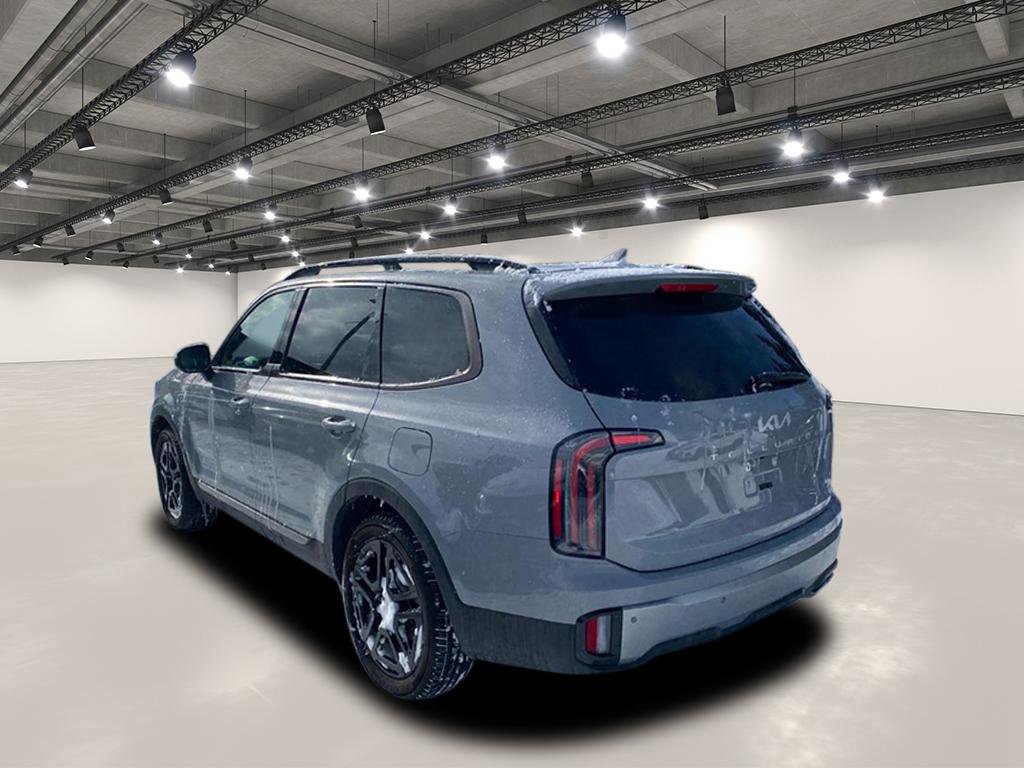 Used 2023 Kia Telluride EX X-Line image 4