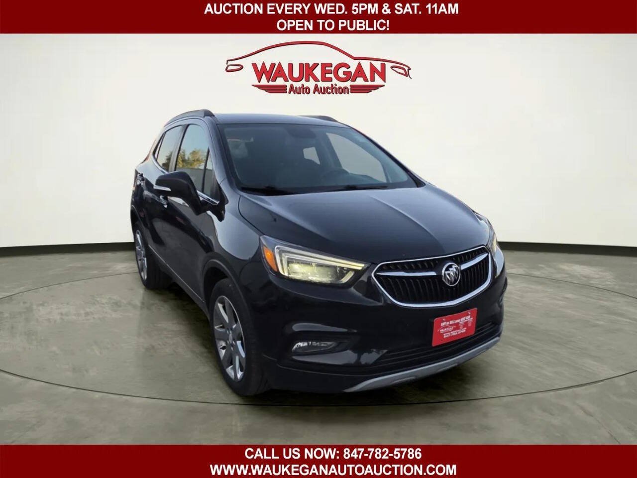 Used 2019 Buick Encore Essence w/ Experience Buick Package FWD image 3