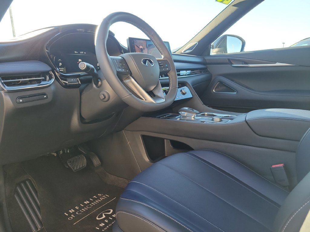 Certified 2026 INFINITI QX60 Sport w/ Dark Cargo Package AWD/4WD image 25