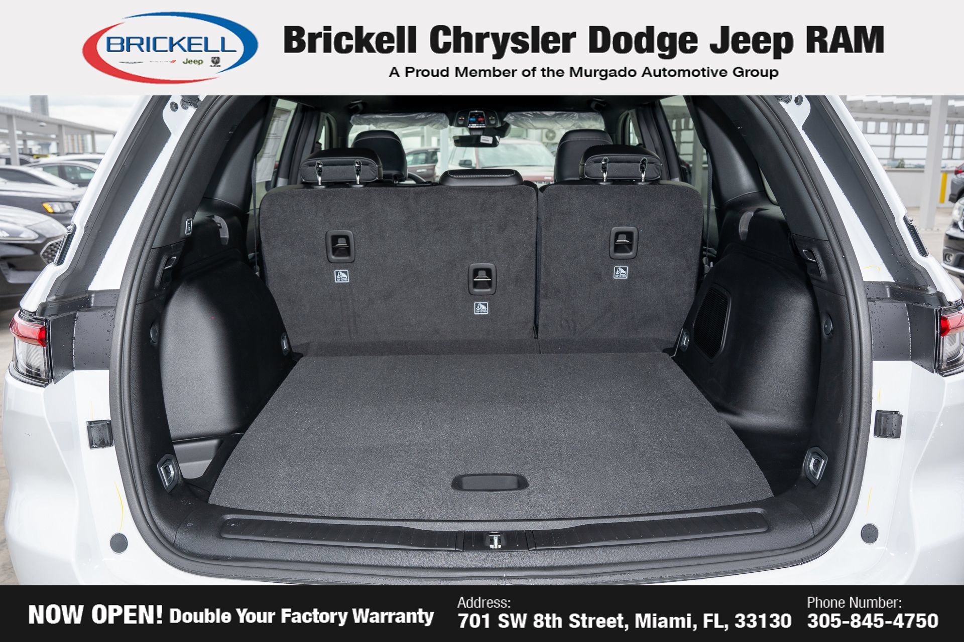 New 2026 Jeep Grand Cherokee Limited w/ Limited Altitude Package RWD image 9