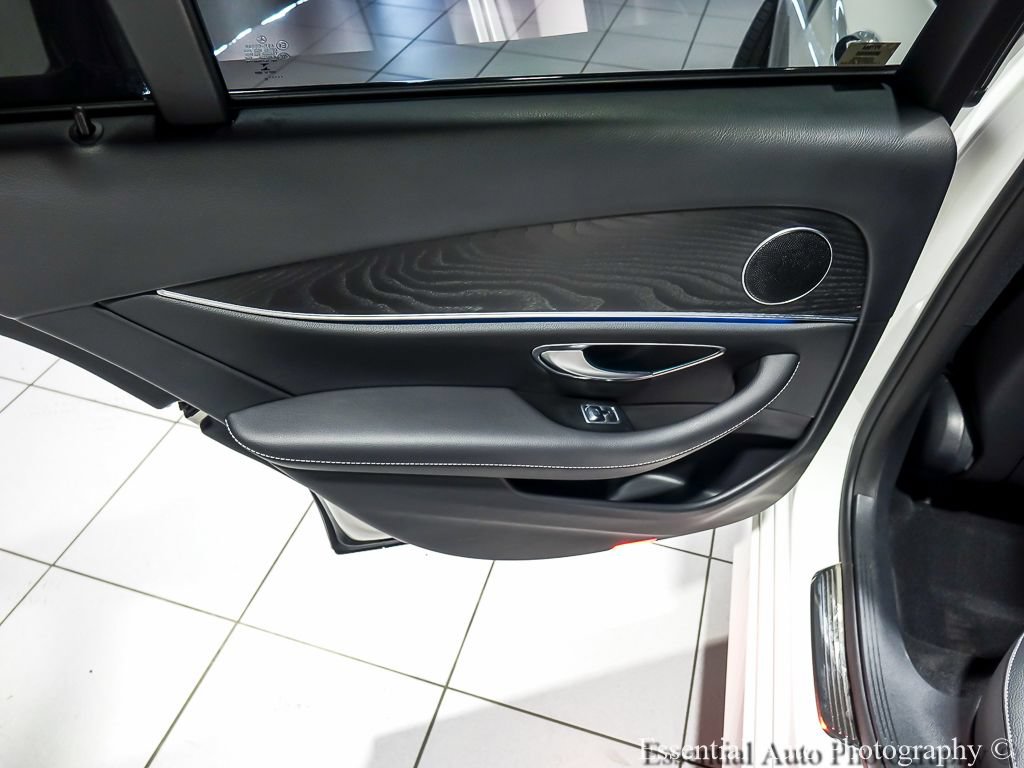 Used 2022 Mercedes-Benz E 350 4MATIC Sedan image 26