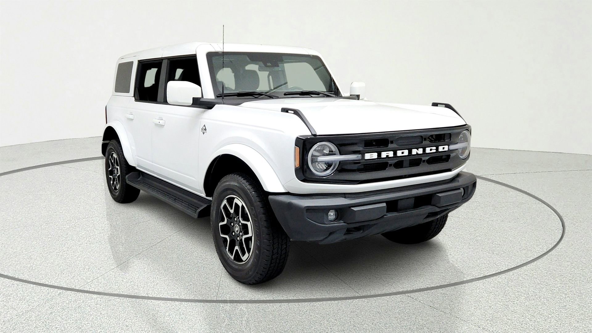 Used 2025 Ford Bronco Outer Banks AWD/4WD image 7
