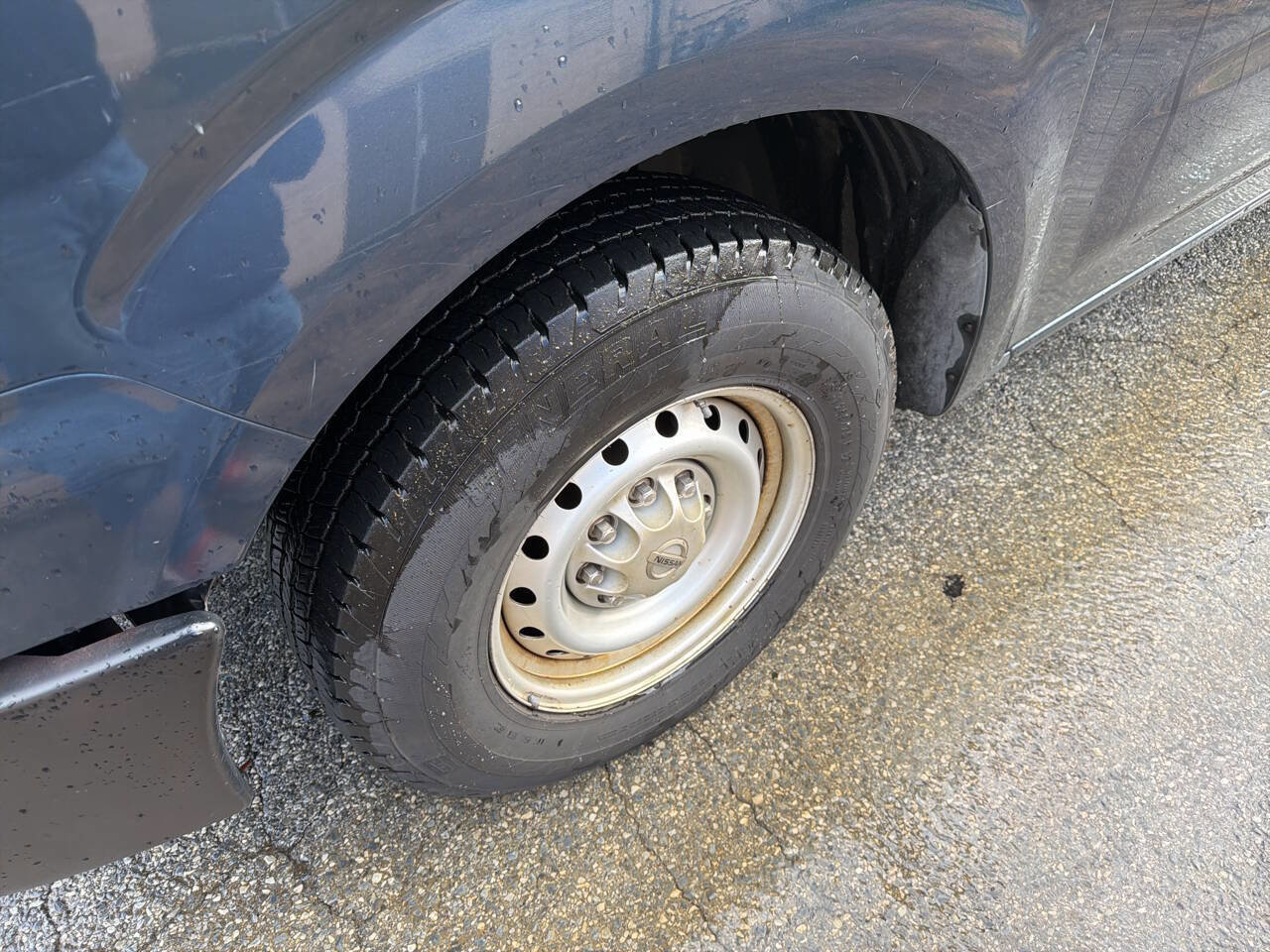 Used 2017 Nissan NV 3500 S w/ Power Basic Package image 4