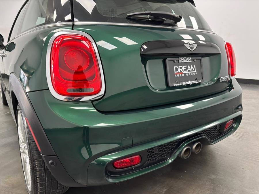 Used 2015 MINI Cooper S image 17