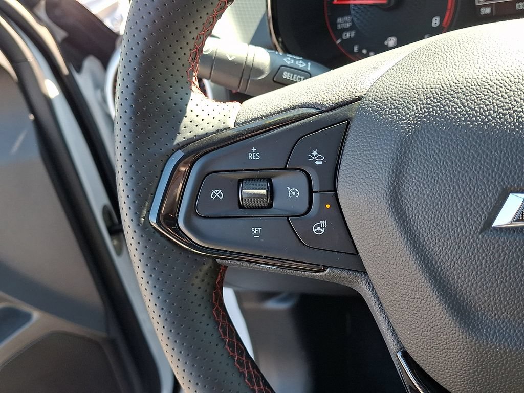 Used 2024 Chevrolet Trax RS FWD image 20