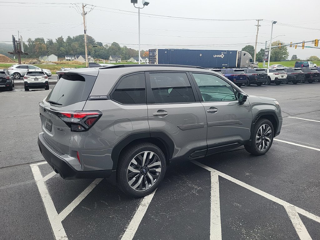 New 2026 Subaru Forester Touring AWD/4WD image 4