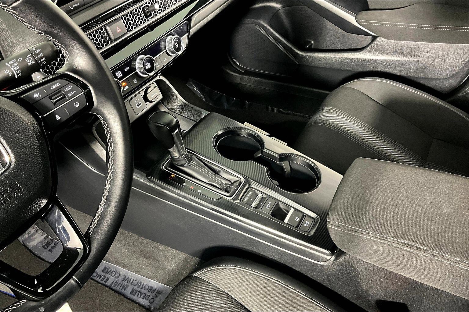 Used 2023 Honda Civic Sport image 18