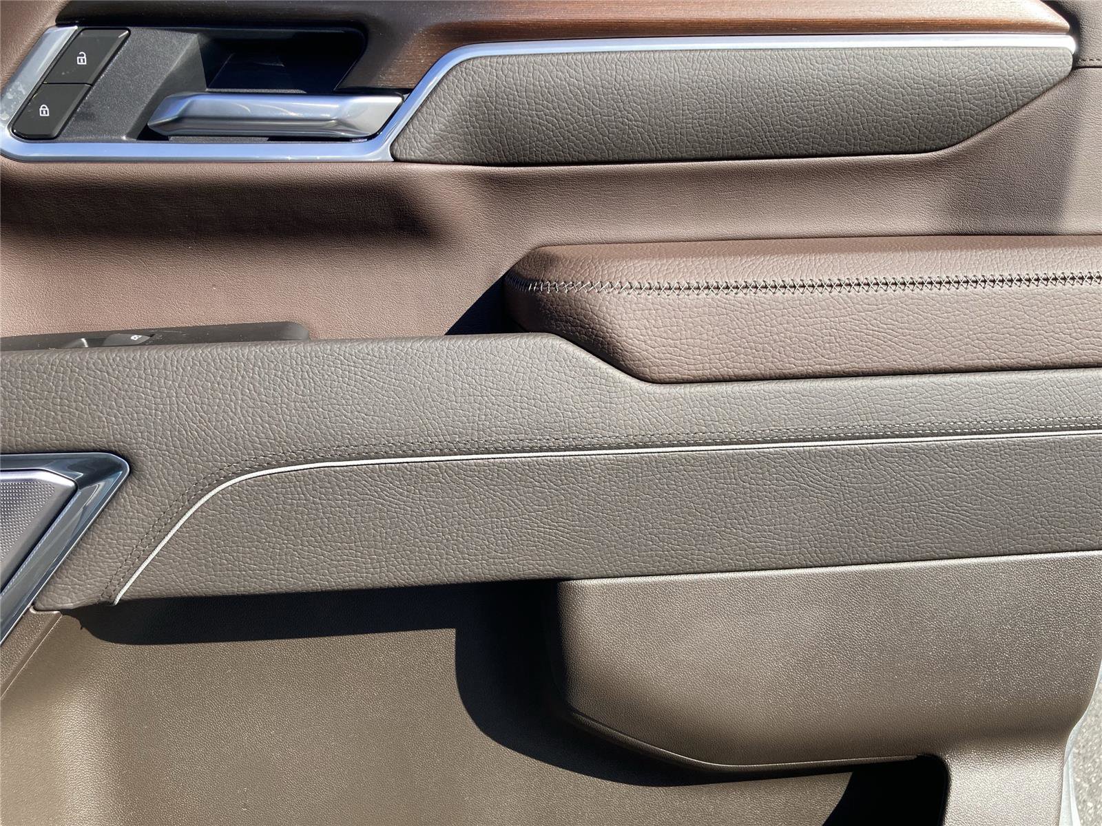 New 2026 GMC Sierra 2500 Denali w/ Denali Reserve Package image 18