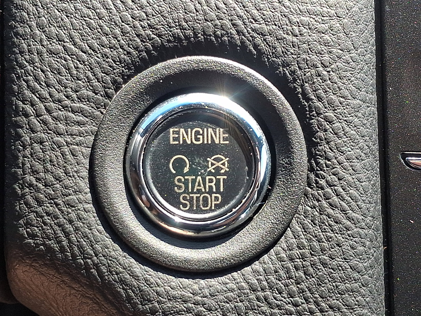 Used 2016 Ford Taurus SEL w/ Equipment Group 201A FWD image 23