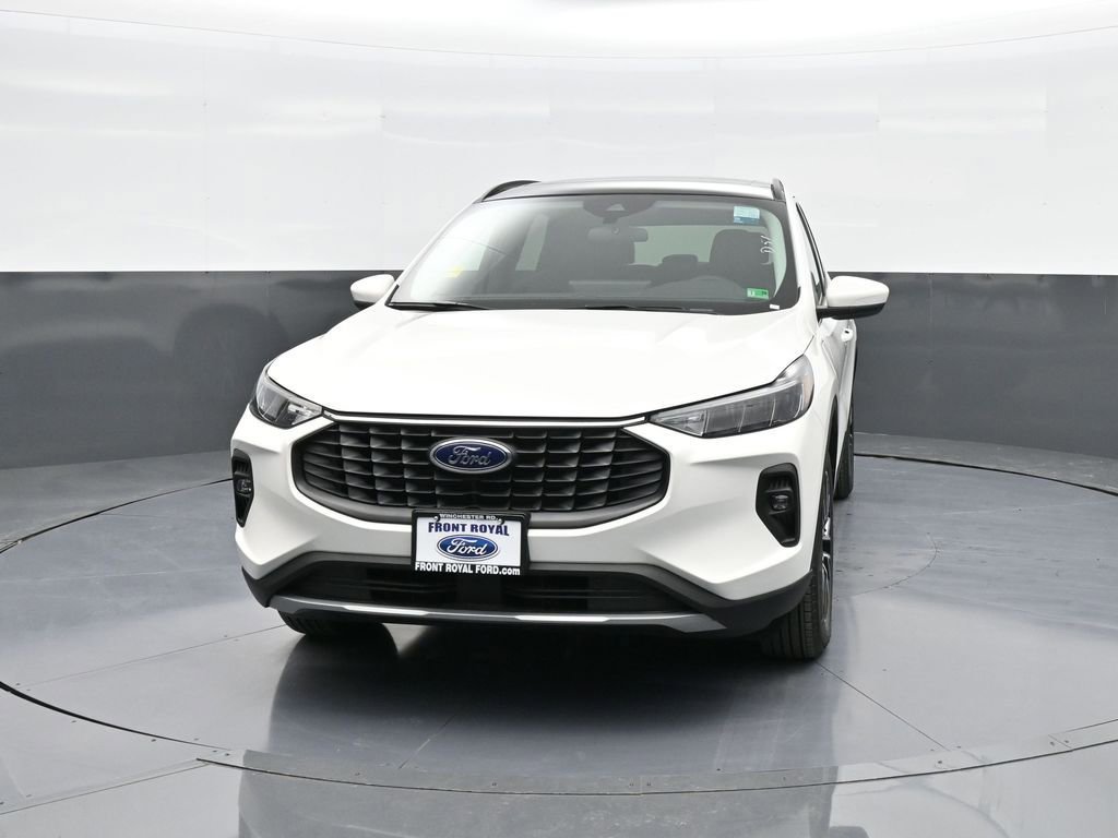 New 2025 Ford Escape SE image 3