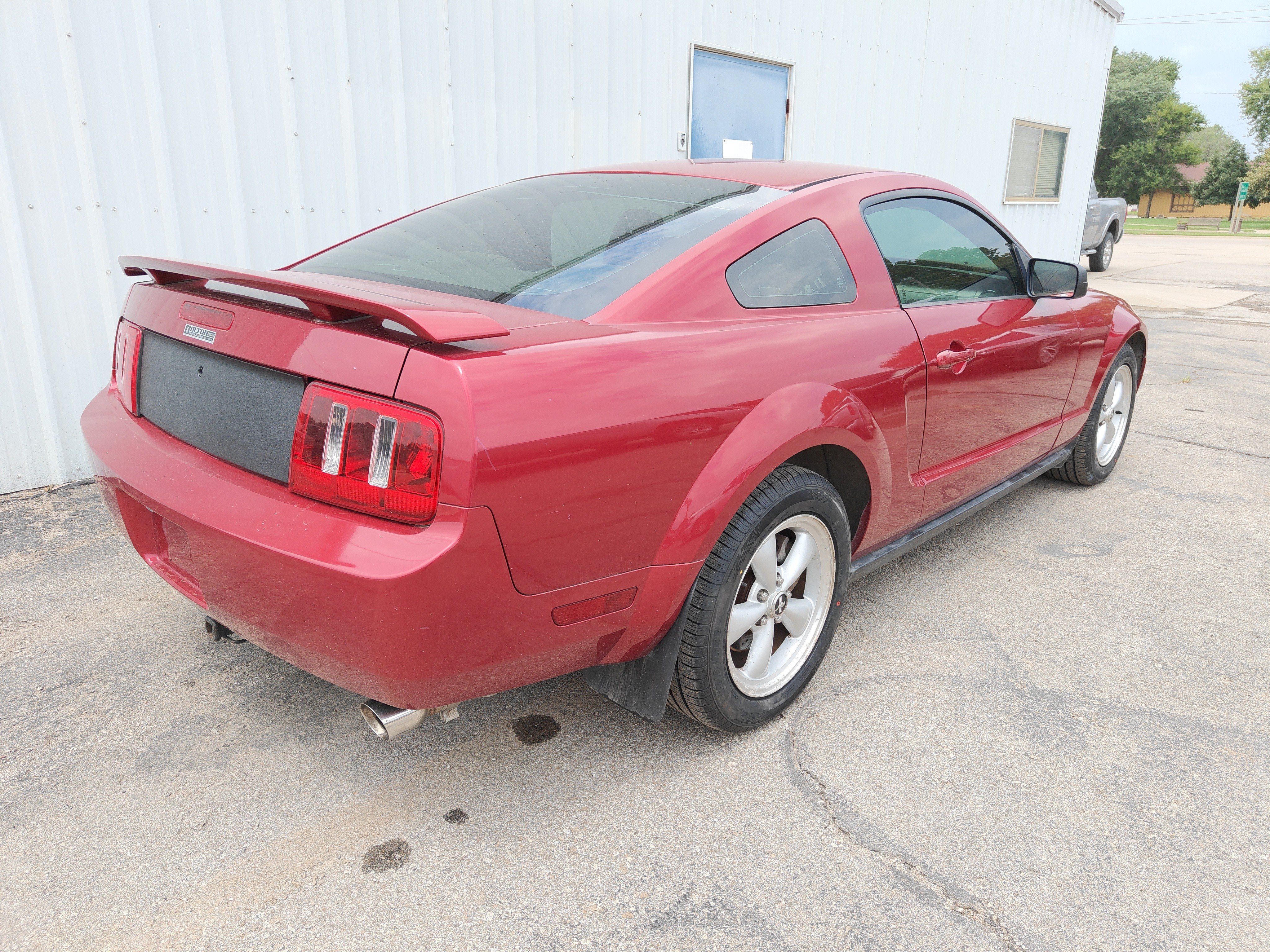 Used 2006 Ford Mustang Coupe RWD image 14