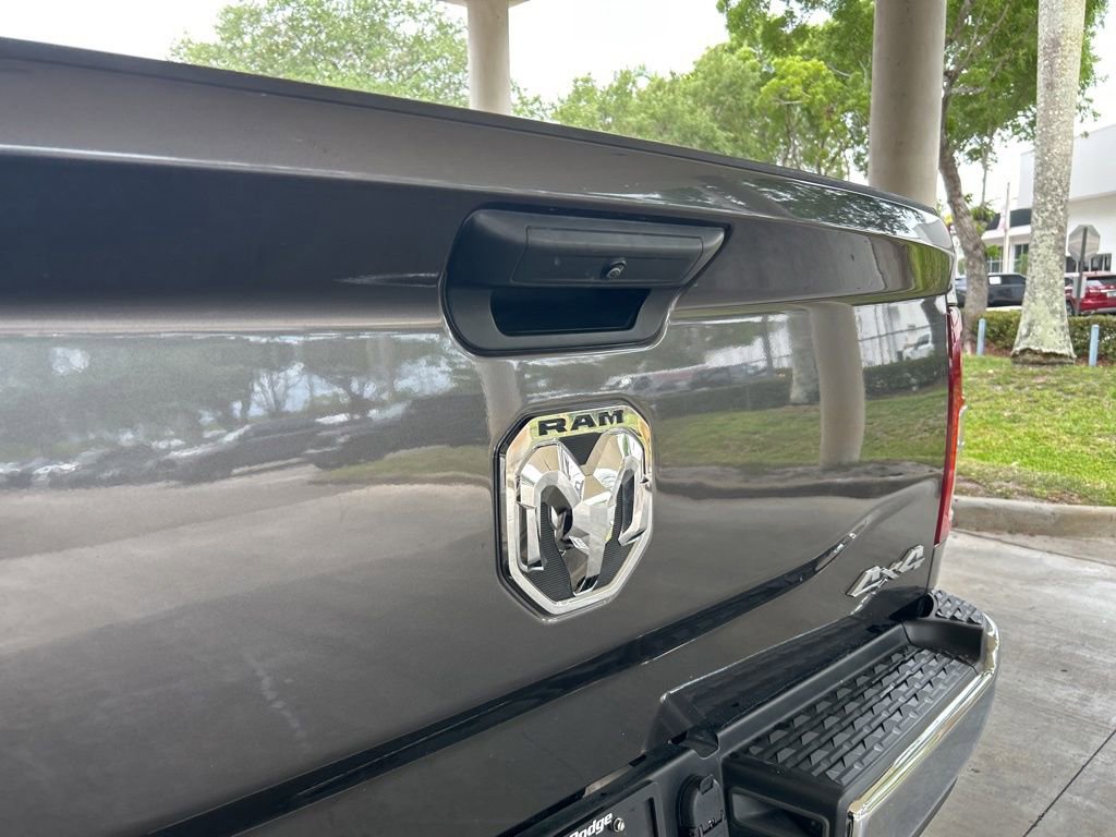 Used 2023 RAM 3500 Big Horn AWD/4WD image 21