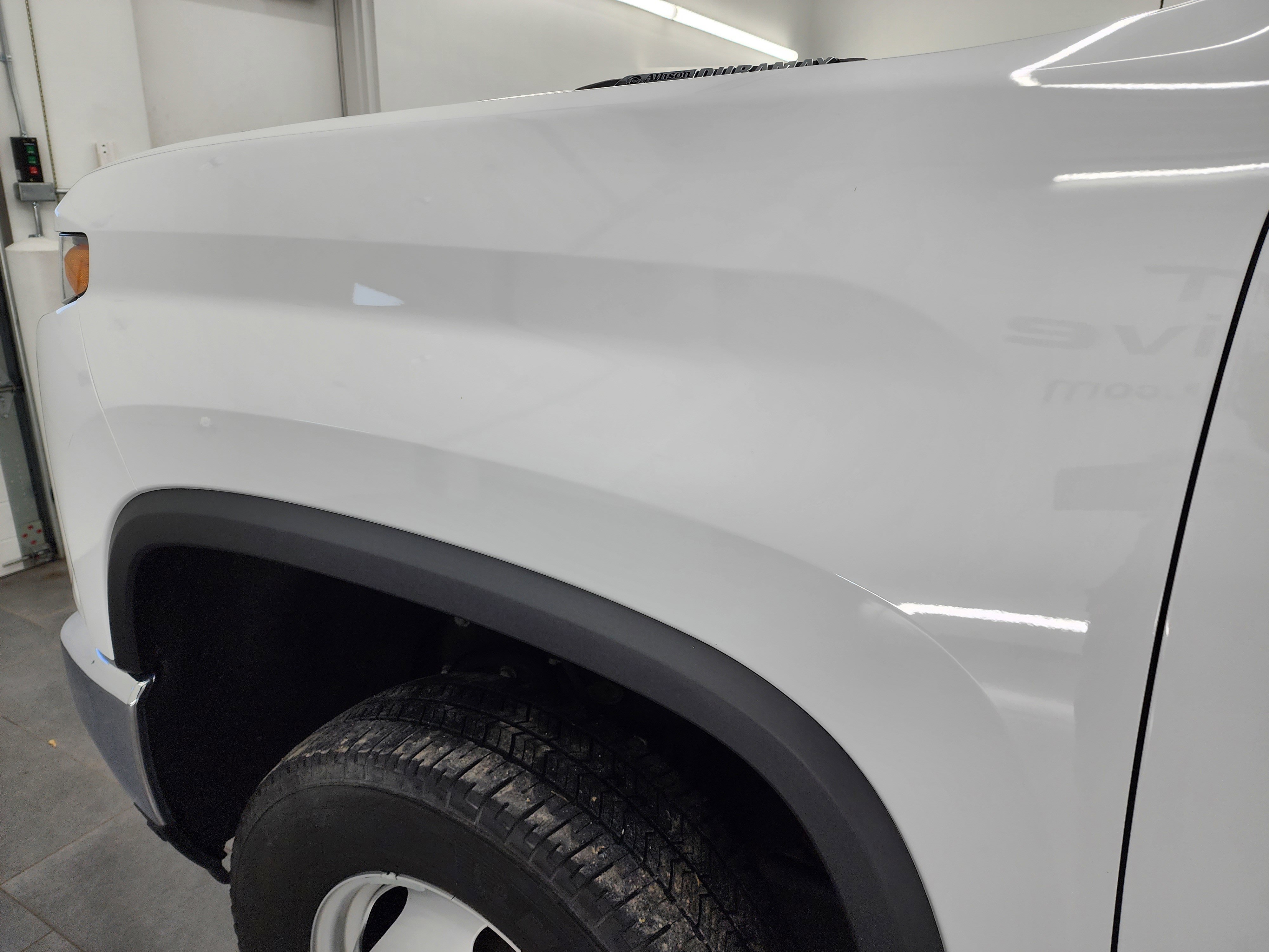 Used 2024 Chevrolet Silverado 3500 LT w/ Convenience Package image 37