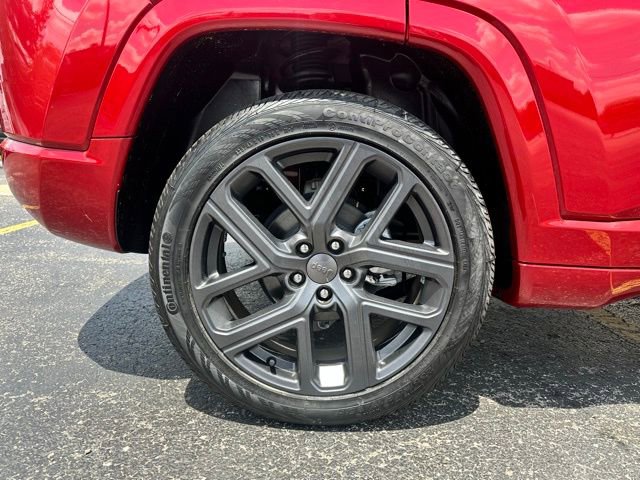 Used 2024 Jeep Compass Limited w/ High Altitude Package image 37