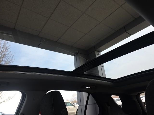 Used 2023 Chevrolet Equinox LT image 30