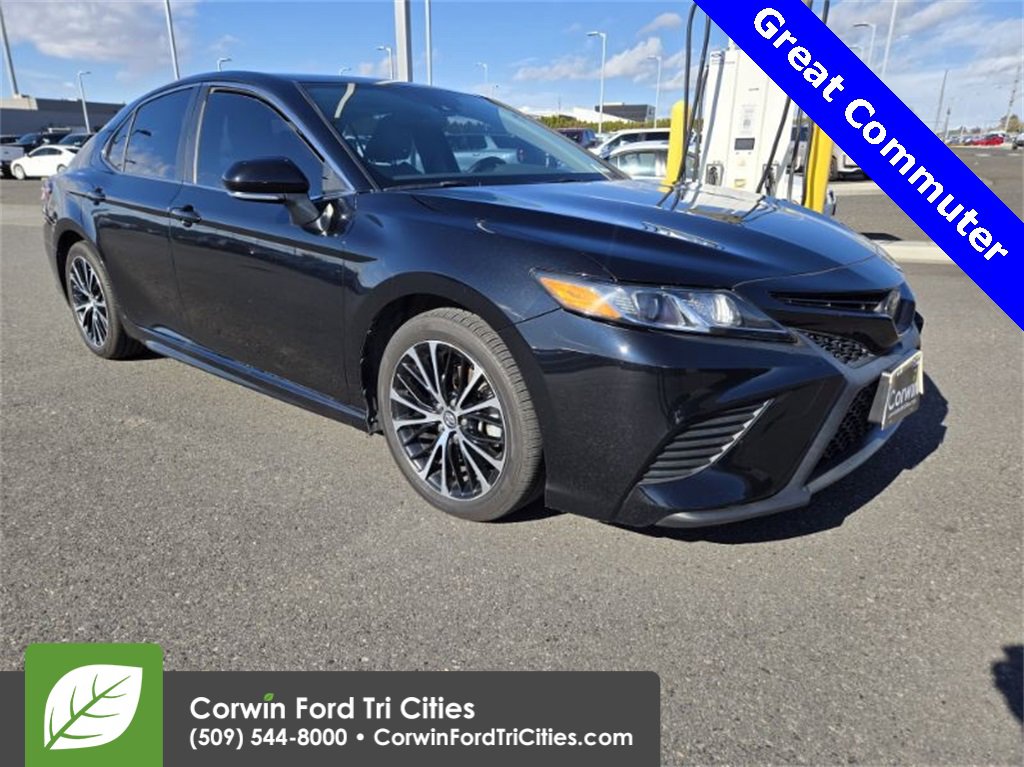 Used 2020 Toyota Camry SE