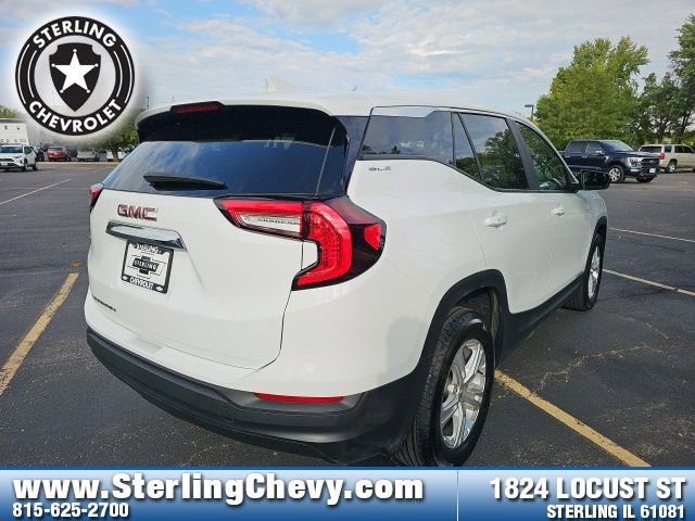 Used 2024 GMC Terrain SLE image 5