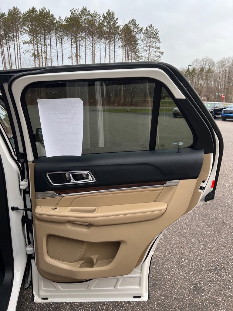 Used 2016 Ford Explorer Limited w/ Equipment Group 301A image 23