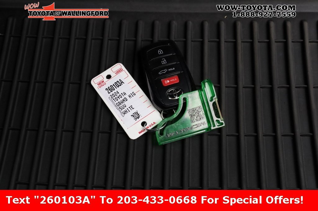 Used 2024 Toyota Grand Highlander Limited image 47