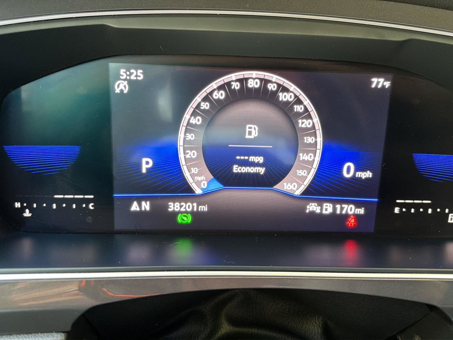 Certified 2023 Volkswagen Tiguan SE R-Line FWD image 20