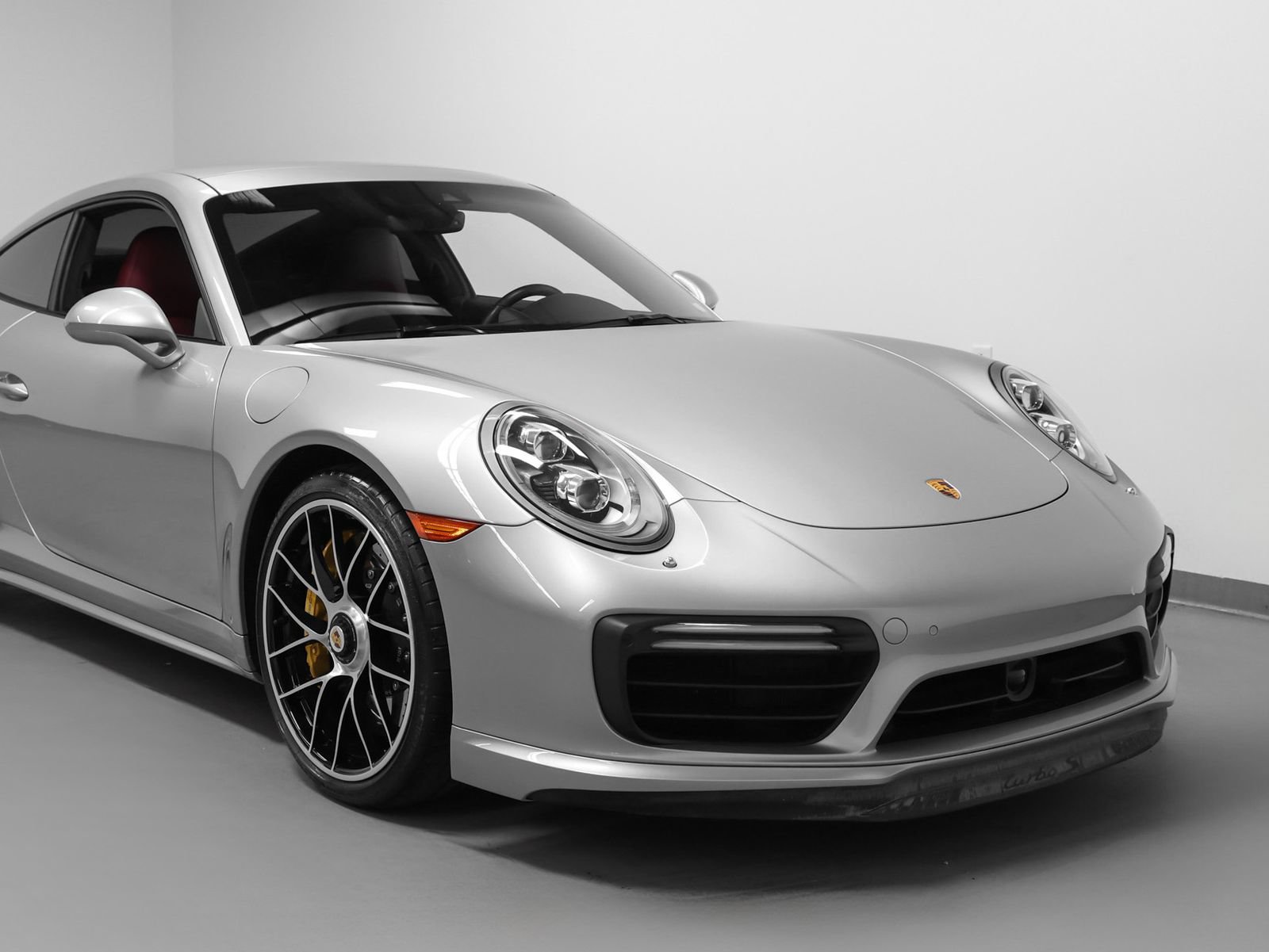 Certified 2017 Porsche 911 Turbo S AWD/4WD image 9