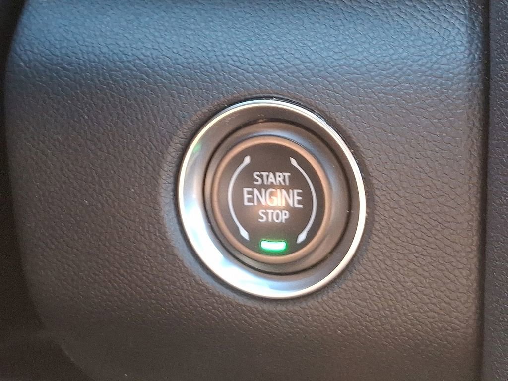 Certified 2024 GMC Acadia Elevation image 25