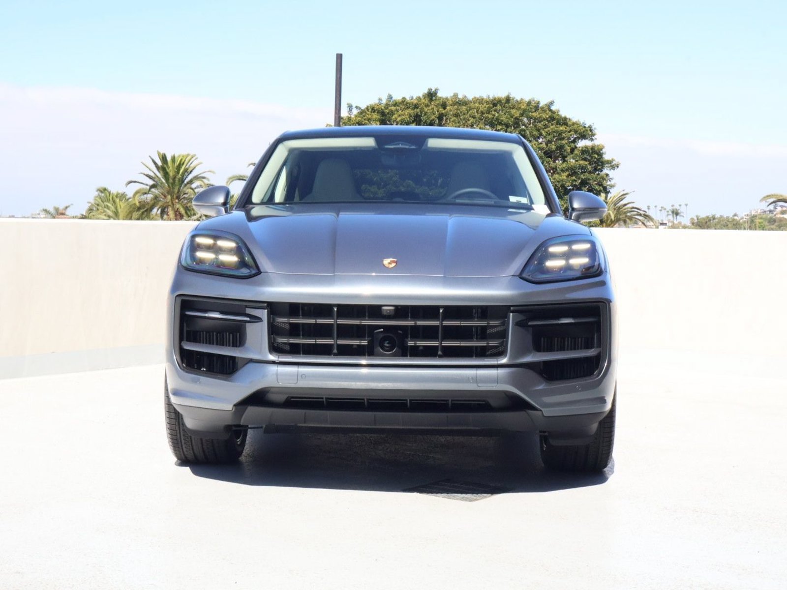 New 2026 Porsche Cayenne Coupe AWD/4WD image 6