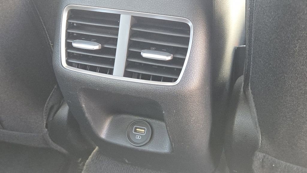 Used 2020 Hyundai Sonata SEL w/ Convenience Package image 5