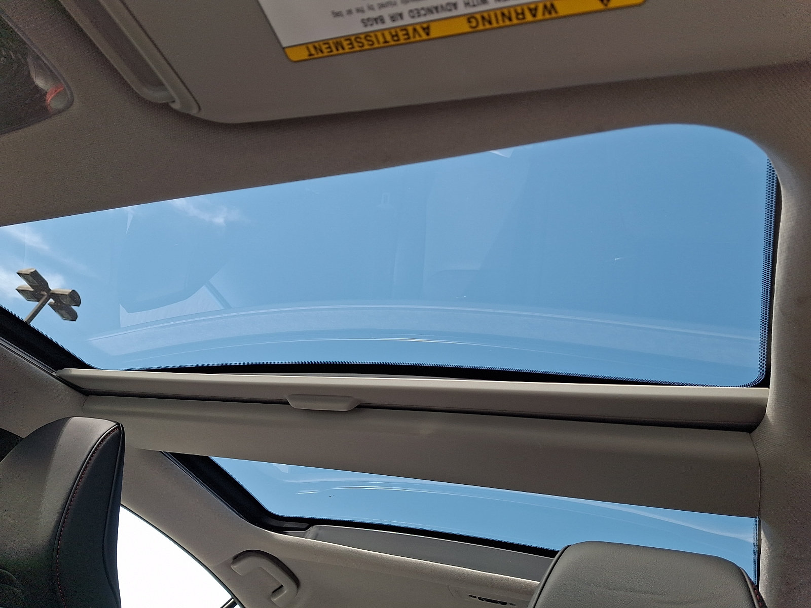 Used 2024 Toyota Prius Prime FWD image 14