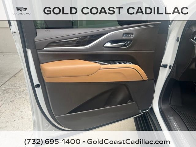 Used 2024 Cadillac Escalade Sport w/ LPO, ONYX Package AWD/4WD image 20