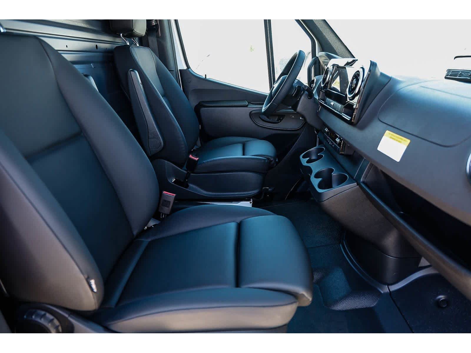 New 2026 Mercedes-Benz Sprinter 2500 image 15