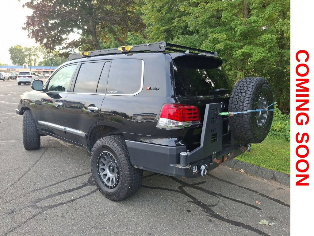 Used 2013 Lexus LX 570 4WD w/ Luxury Pkg image 8