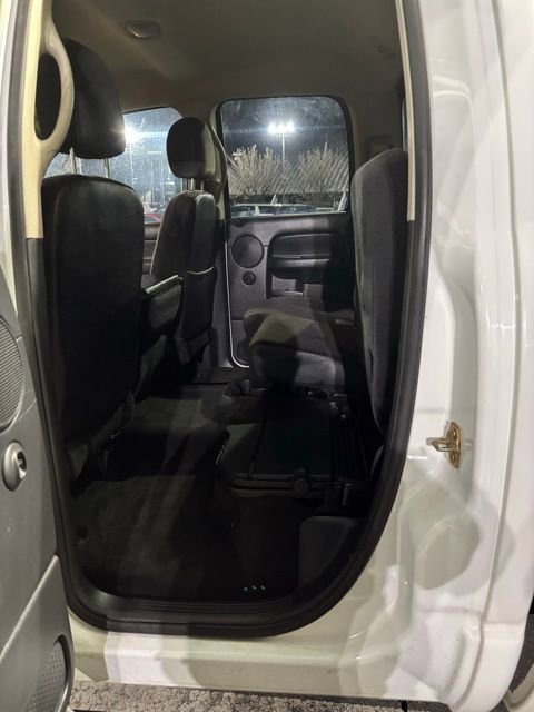 Used 2003 Dodge Ram 3500 Truck ST image 20